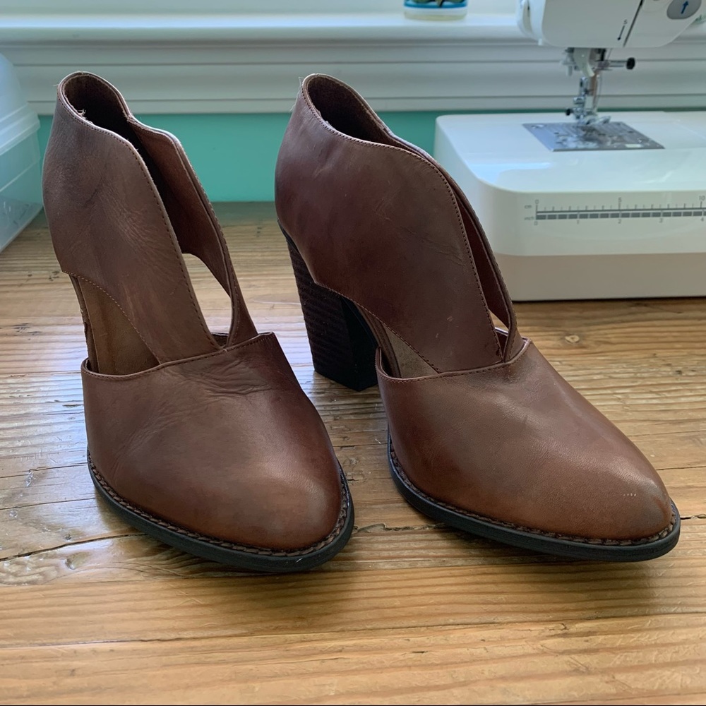 Jeffrey Campbell X Free People V-Booties Size 9